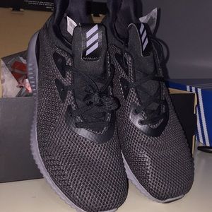 Alpha bounce Adidas